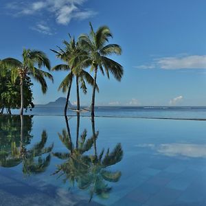 Maradiva Villas Resort and Spa